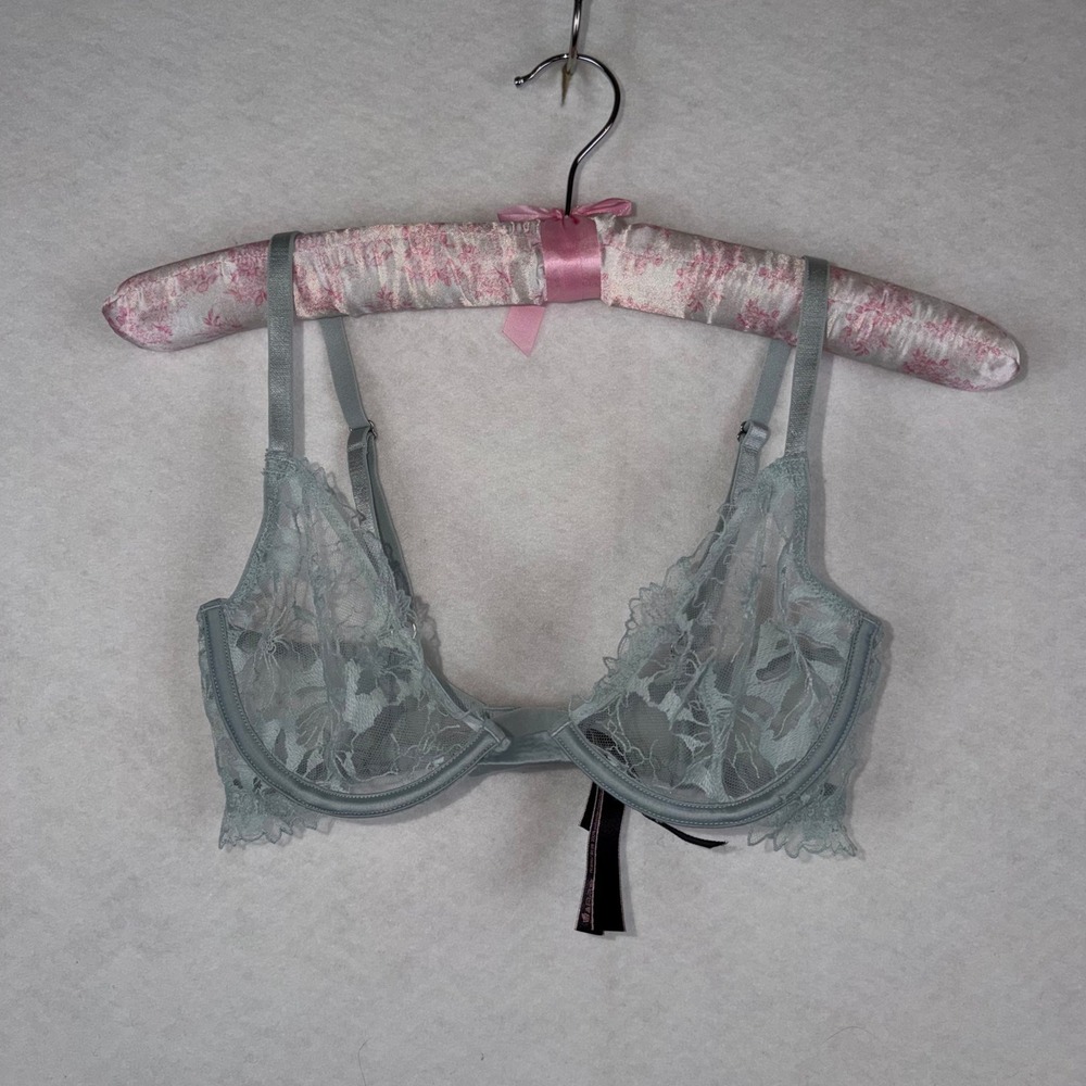 Victoria's Secret Bra Womens 32C Blue Lace Low Cut Demi Unlined Underwire Lace